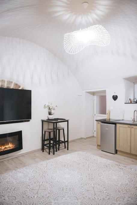 Appartement 2 Pieces Jacuzzi Brioude Zewnętrze zdjęcie